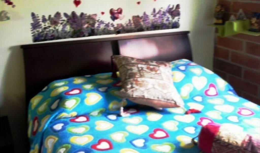 Habitacion en arriendo en Diagonal 47A, Santa María de los Ángeles - Habitación Cómoda Poblado | CompartoApto - Image 2