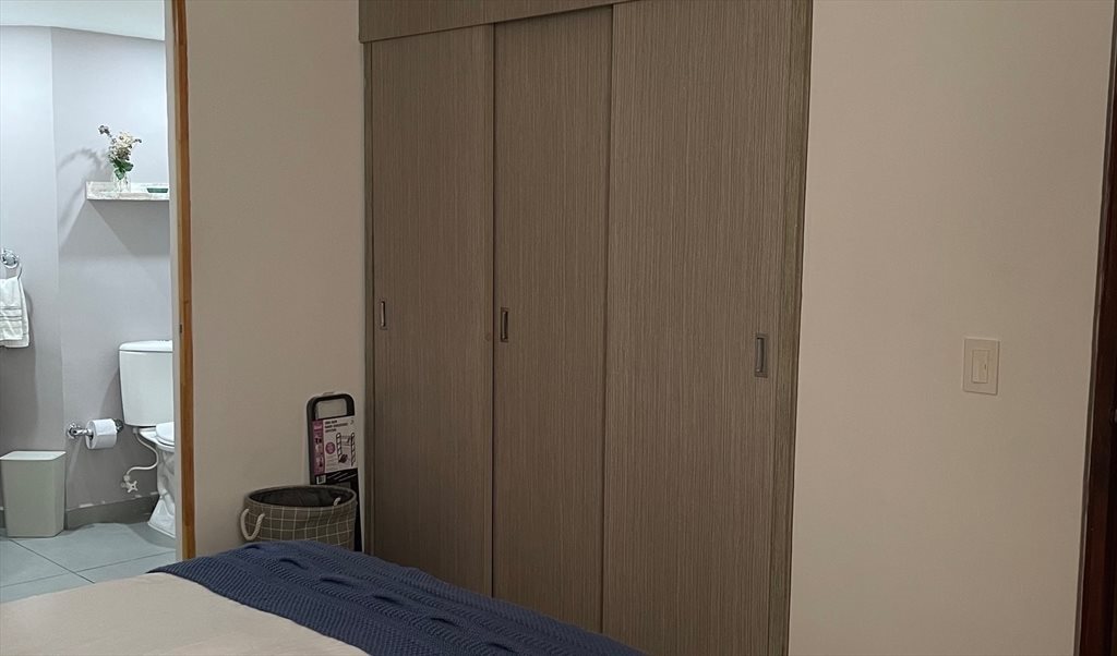 Habitacion en arriendo en Calle 8 Sur, Los Balsos Ii - Habitación 1 | CompartoApto - Image 4