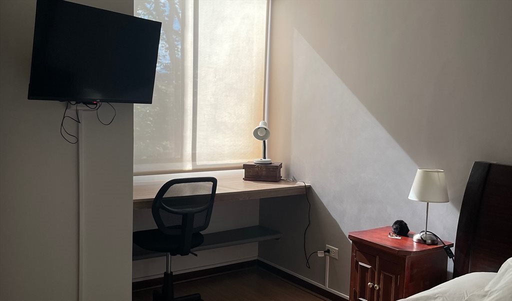 Habitacion en arriendo en Calle 8 Sur, Los Balsos Ii - Habitación 1 | CompartoApto - Image 6