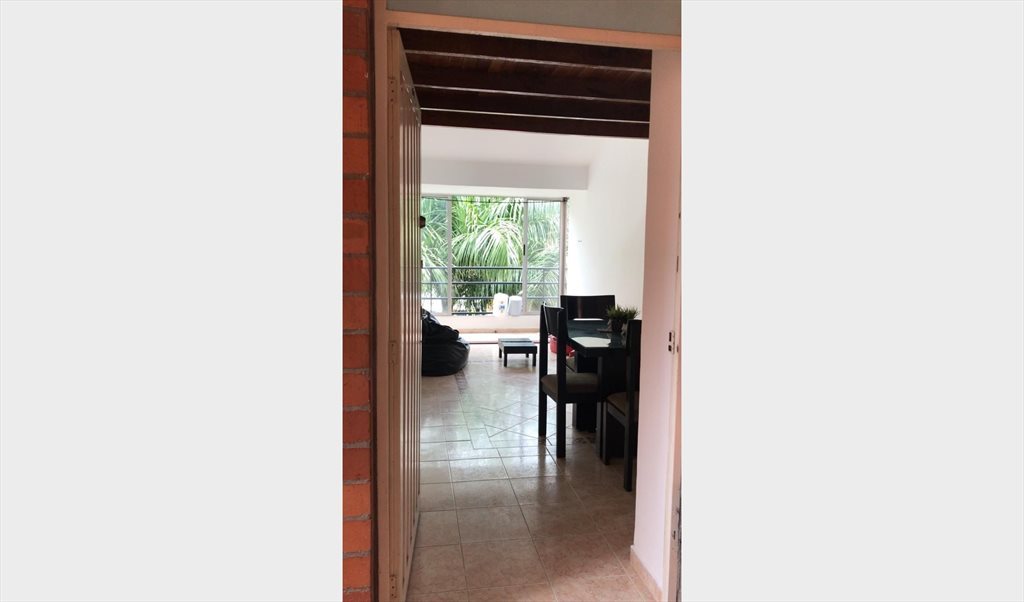 Habitacion en arriendo en Carrera 67, La Hacienda - ALQUILER HABITACION AMOBLADA PARA  MUJER EN LA HACIENDA | CompartoApto - Image 3