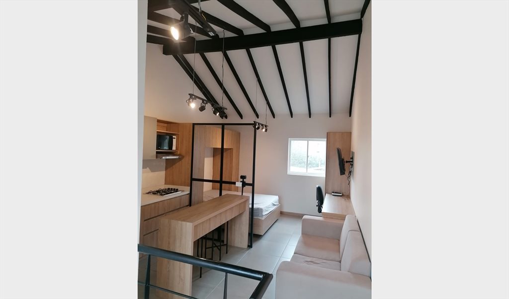 Habitacion en arriendo en Calle 44, Florida Nueva - Apartaestudio Amoblado- Laureles Estadio | CompartoApto - Image 3