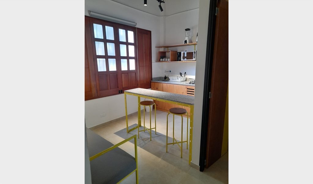 Habitacion en arriendo en Autopista Medellín-Bogotá, Bello Horizonte - Apartaestudio Amoblado-Prado Centro Medellín | CompartoApto - Image 4