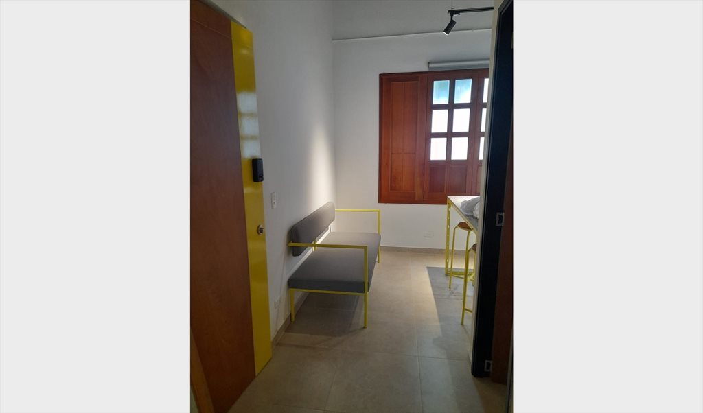 Habitacion en arriendo en Autopista Medellín-Bogotá, Bello Horizonte - Apartaestudio Amoblado-Prado Centro Medellín | CompartoApto - Image 5