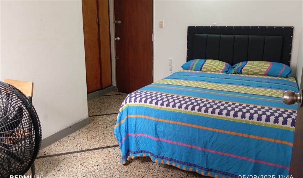 Habitacion en arriendo en Calle 48B, Estadio -  Casa Almarita – Hospedaje en Medellín | CompartoApto - Image 3
