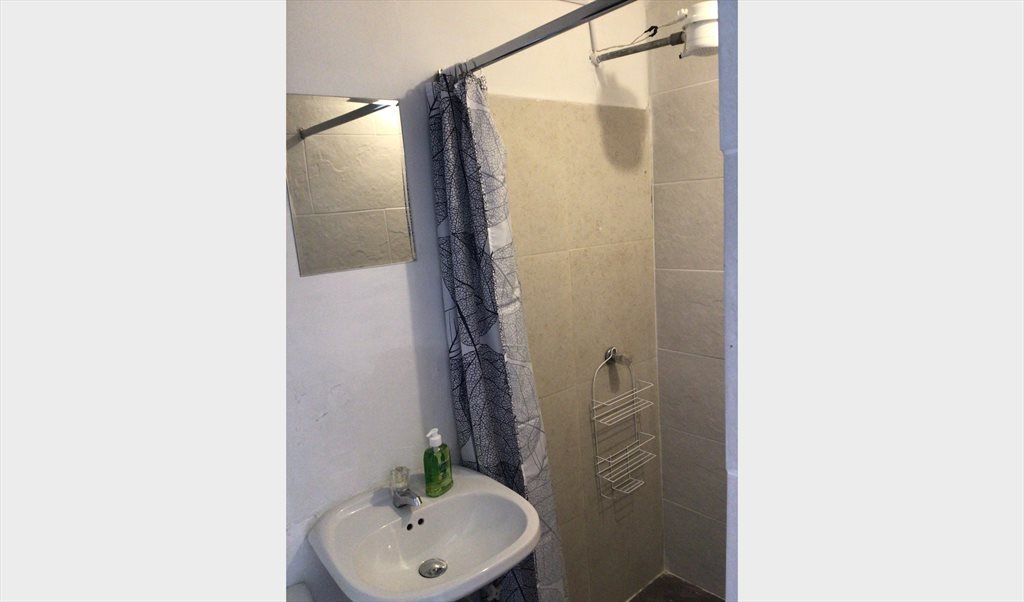 Habitacion en arriendo en Calle 44, Lorena - La Consolata digital nomads 401-2 | CompartoApto - Image 6