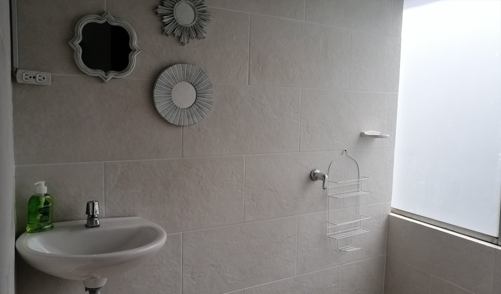 Habitacion en arriendo en Calle 44, Lorena - La Consolata digital nomads 401-3 | CompartoApto - Image 3