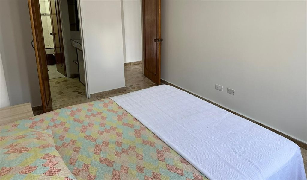 Habitacion en arriendo en UN Medellín, Medellín - HABITACIÓN CON BAÑO PRIVADO DISPONIBLE, A UNOS PASOS DE LA ESTACION FLORESTA, BARRIO LAURELES ESTADI | CompartoApto - Image 7