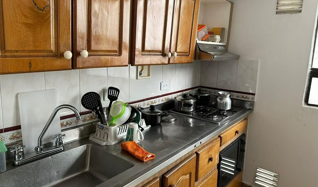 Habitacion en arriendo en UN Medellín, Medellín - HABITACIÓN CON BAÑO PRIVADO DISPONIBLE, A UNOS PASOS DE LA ESTACION FLORESTA, BARRIO LAURELES ESTADI | CompartoApto - Image 7