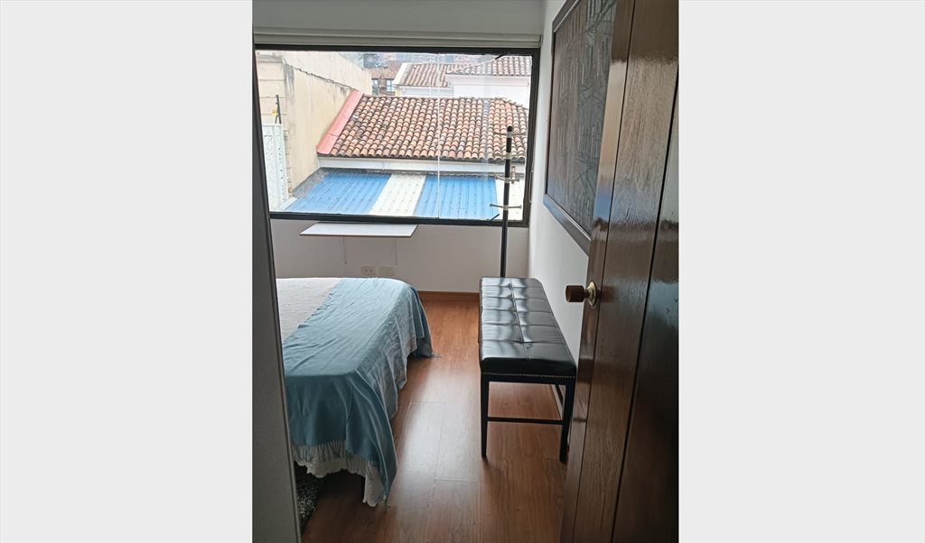 Habitacion en arriendo en Carrera 7A, Quinta Camacho - Habitación en Quinta Camacho | CompartoApto - Image 2