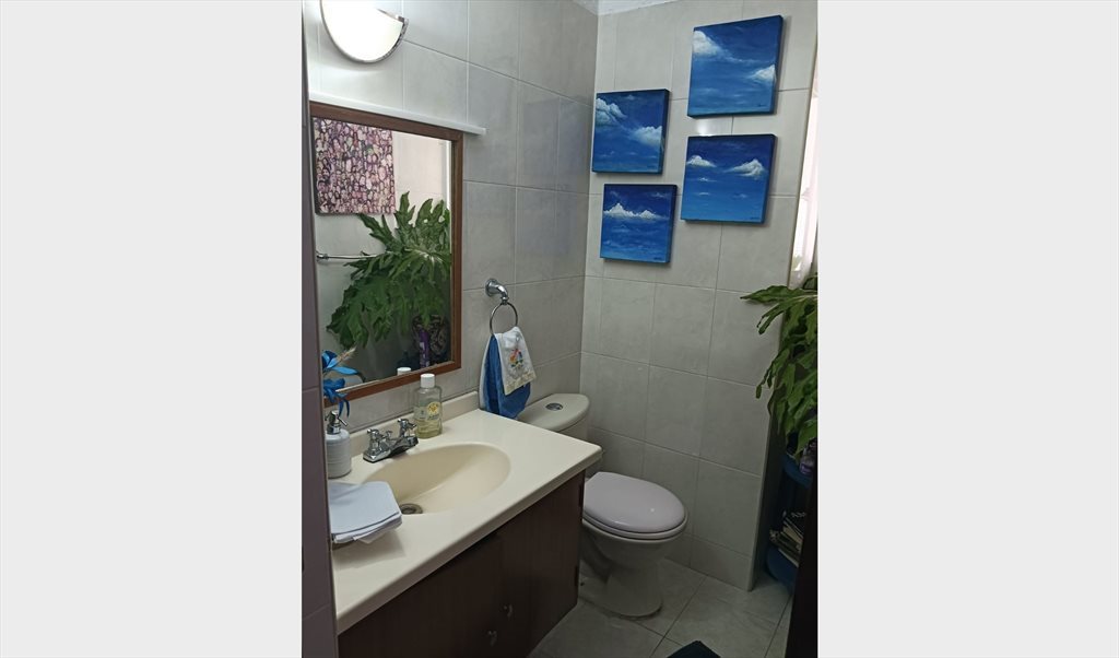 Habitacion en arriendo en Carrera 7A, Quinta Camacho - Habitación en Quinta Camacho | CompartoApto - Image 4