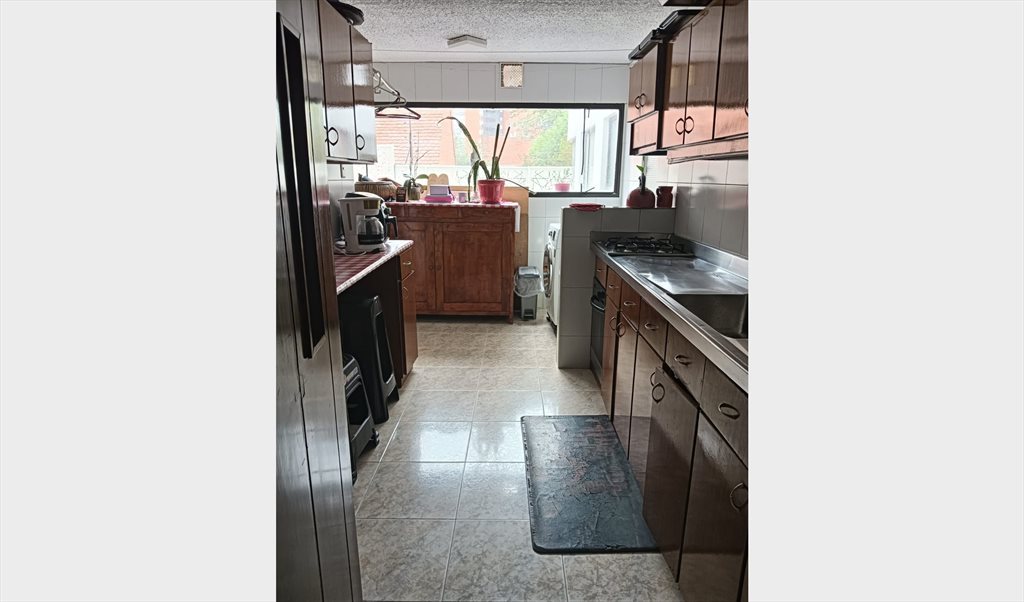 Habitacion en arriendo en Carrera 7A, Quinta Camacho - Habitación en Quinta Camacho | CompartoApto - Image 5