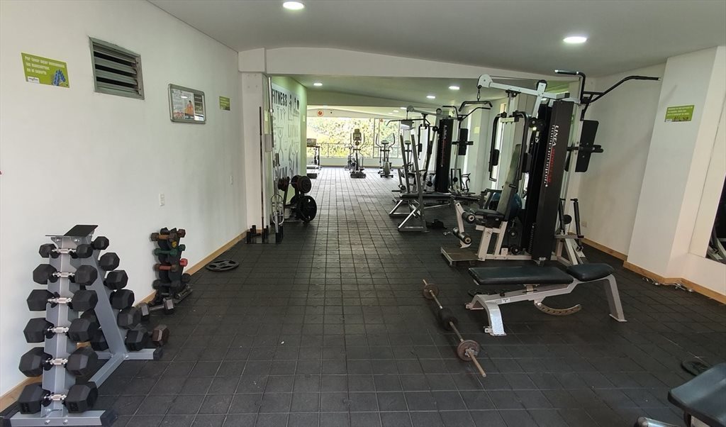 Habitacion en arriendo en Carrera 44, Villa Carlota - Habitación privada en Ciudad del Río - Poblado. | CompartoApto - Image 7