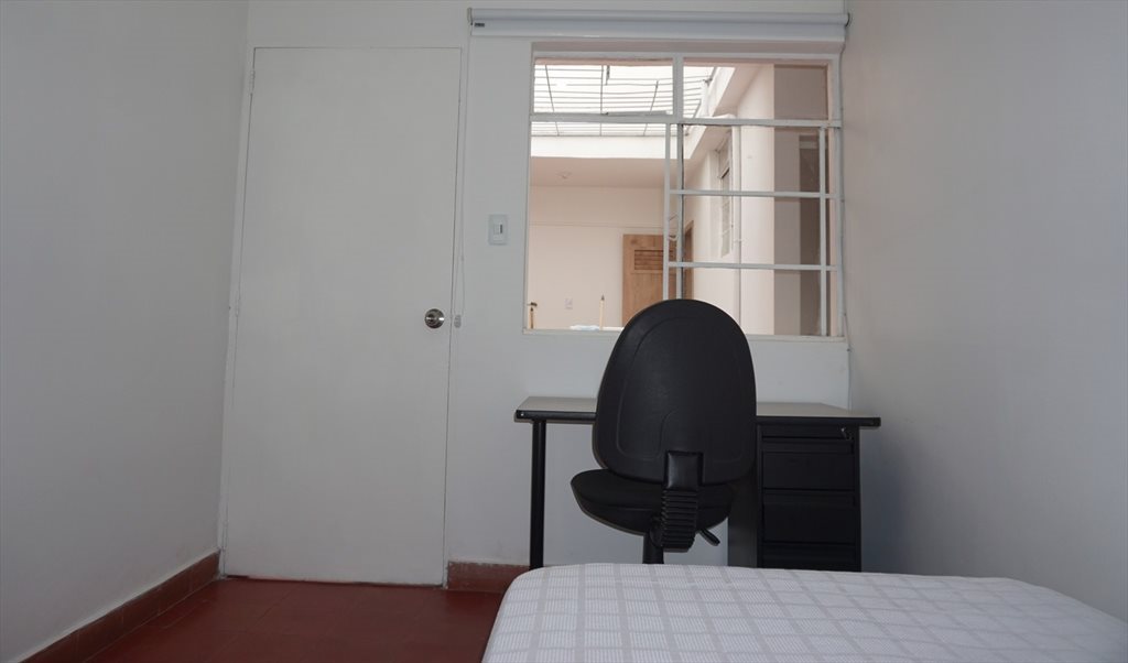 Habitacion en arriendo en Carrera 87, Floresta - Casa América | CompartoApto - Image 6