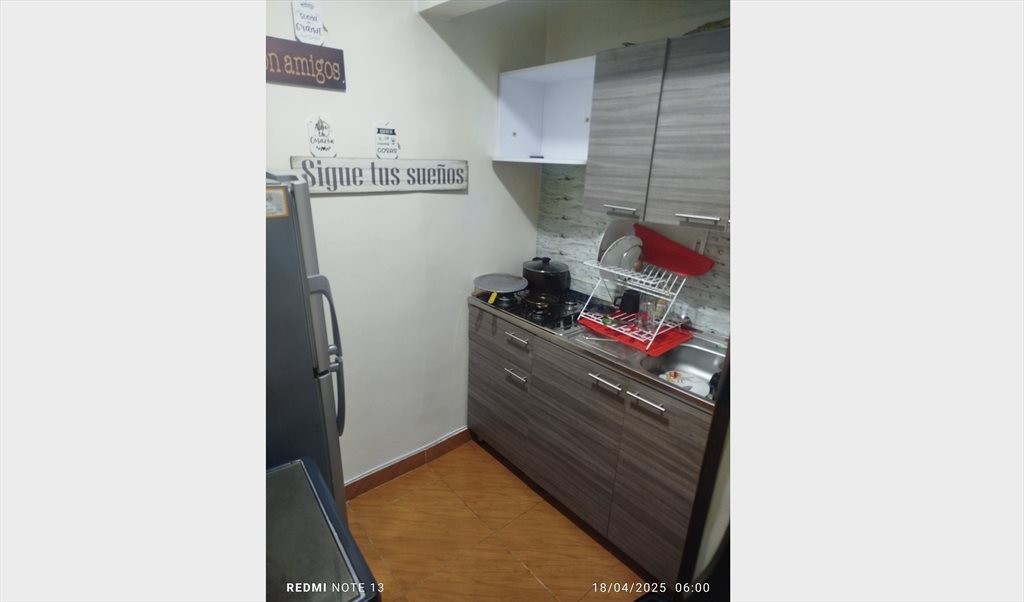 Habitacion en arriendo en Calle 70A Bis, La Riviera - Apartaestudio Av chile con 17 | CompartoApto - Image 2