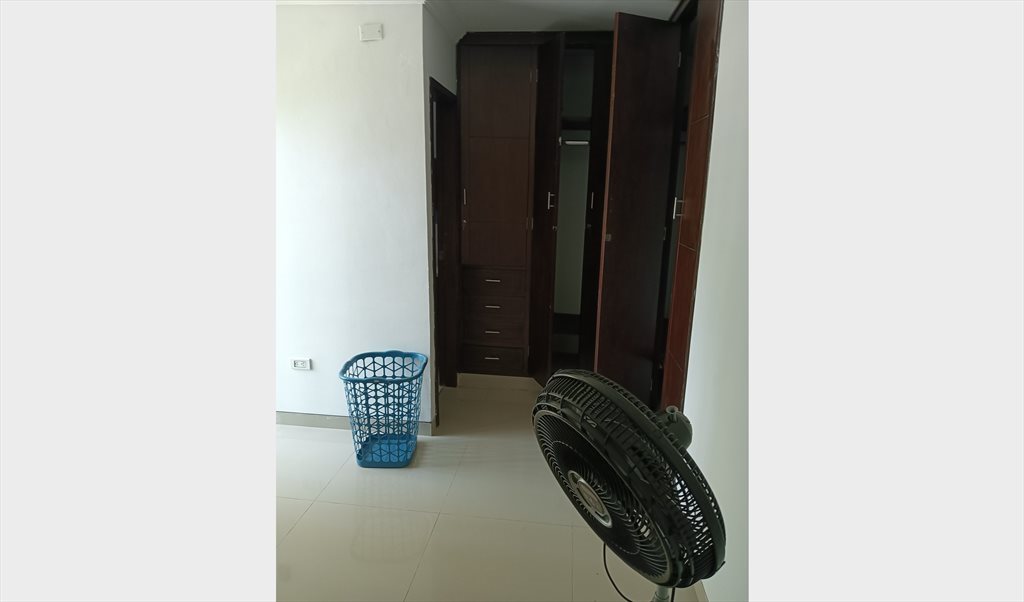 Habitacion en arriendo en Carrera 66, La Concepción - Disponible. Solo por wassap | CompartoApto - Image 2