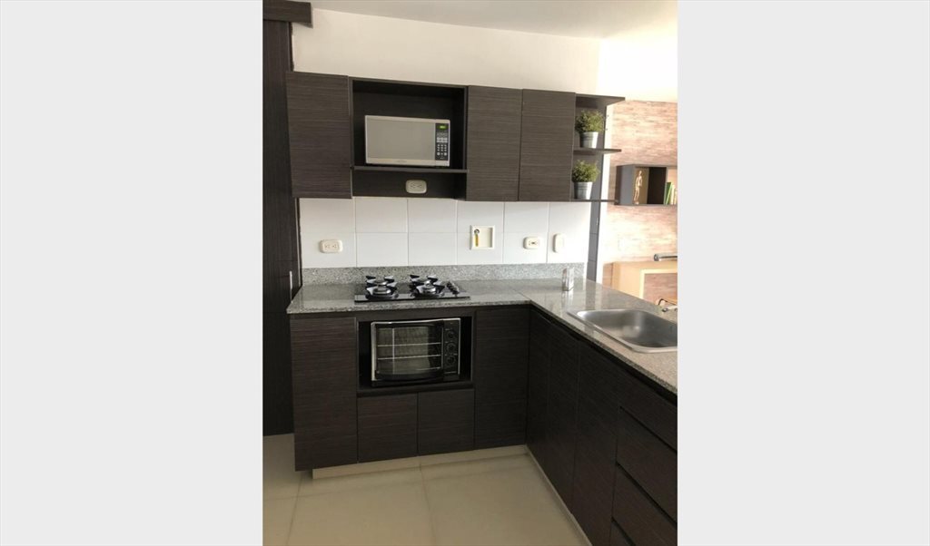 Habitacion en arriendo en Carrera 42, Zúñiga - Apartamento completo en La Frontera Envigado | CompartoApto - Image 7