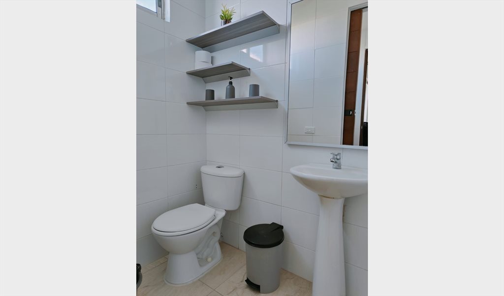 Habitacion en arriendo en Calle 80, Granadillo - Apartaestudio en Arriendo. | CompartoApto - Image 8