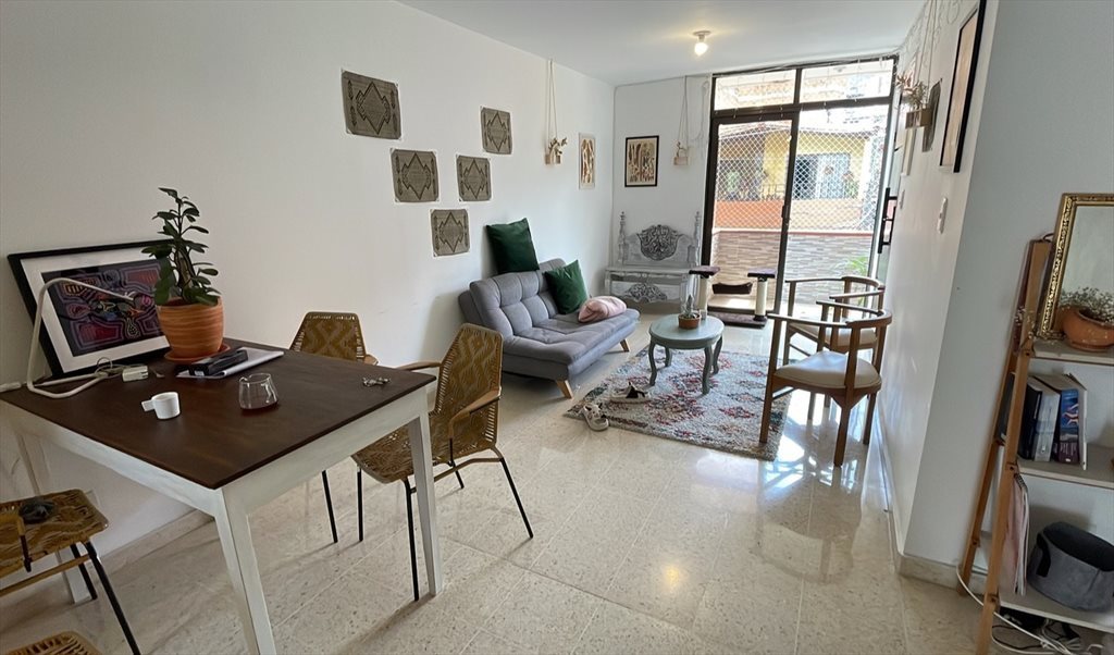 Habitacion en arriendo en Carrera 36, Mesa - Apartamento luminoso - Barrio Mesa Envigado | CompartoApto - Image 3