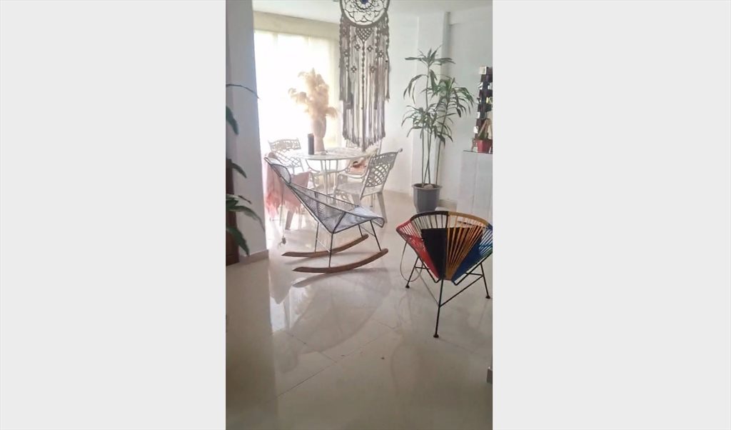 Habitacion en arriendo en Carrera 42B, Loma del Barro - Señorial Envigado | CompartoApto - Image 3