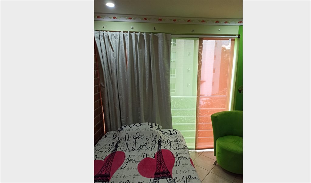 Habitacion en arriendo en Diagonal 47A, Santa María de los Ángeles - Habitación confortable, luminosa, lugar tranquilo. | CompartoApto - Image 5