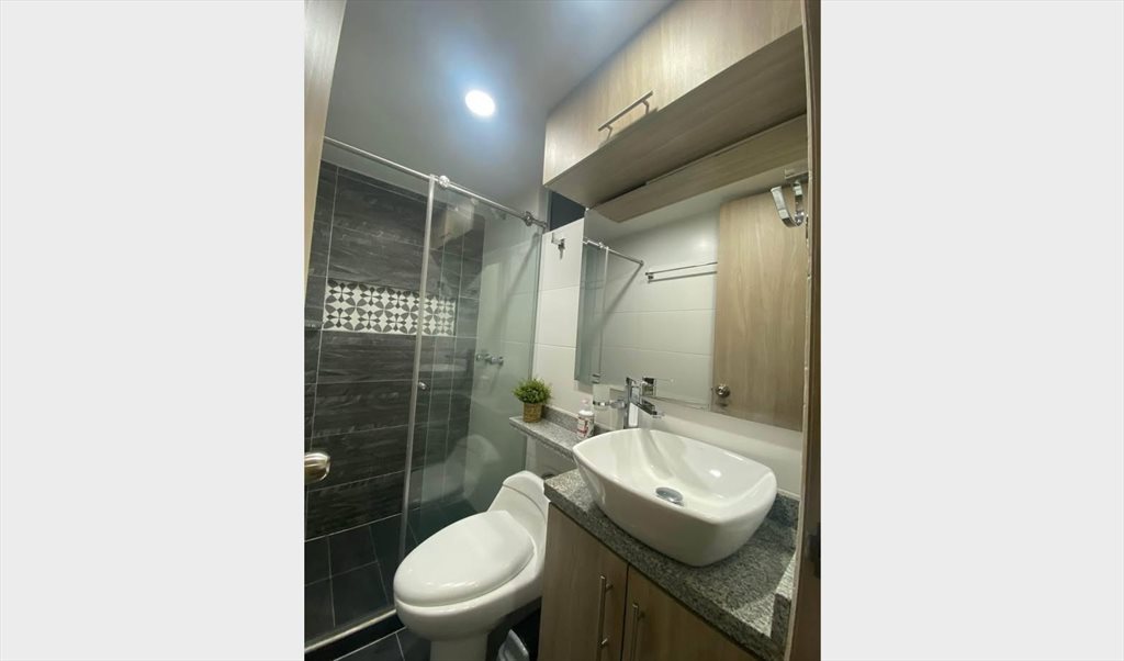 Habitacion en arriendo en Calle 49, El Hormiguero - Habitación por días en Bochalema | CompartoApto - Image 3