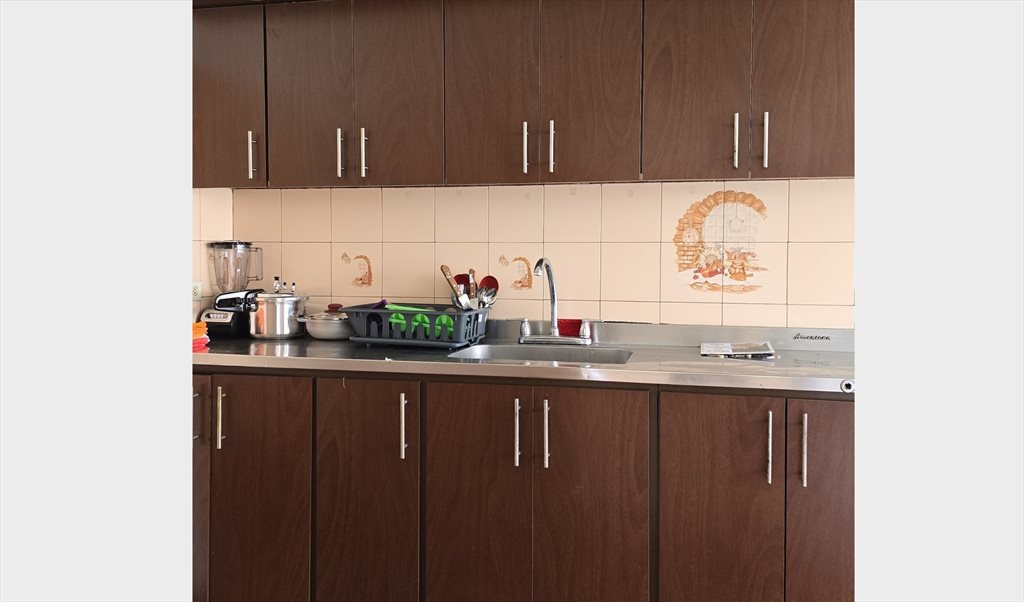 Habitacion en arriendo en Carrera 35, El Poblado - Se alquila habitacione en el poblado | CompartoApto - Image 2