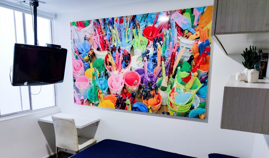 Habitacion en arriendo en Avenida Carrera 13, Samper - Habitación amoblada en el Centro Internacional – Bogotá | CompartoApto - Image 2