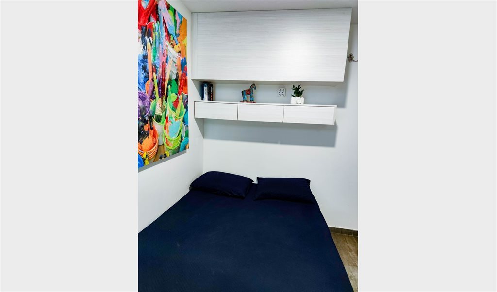 Habitacion en arriendo en Avenida Carrera 13, Samper - Habitación amoblada en el Centro Internacional – Bogotá | CompartoApto - Image 6