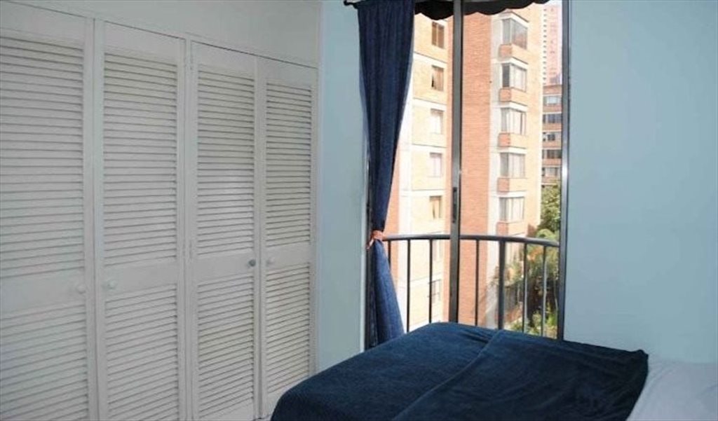 Habitacion en arriendo en Carrera 43A, El Castillo - Jardin 2 | CompartoApto - Image 4