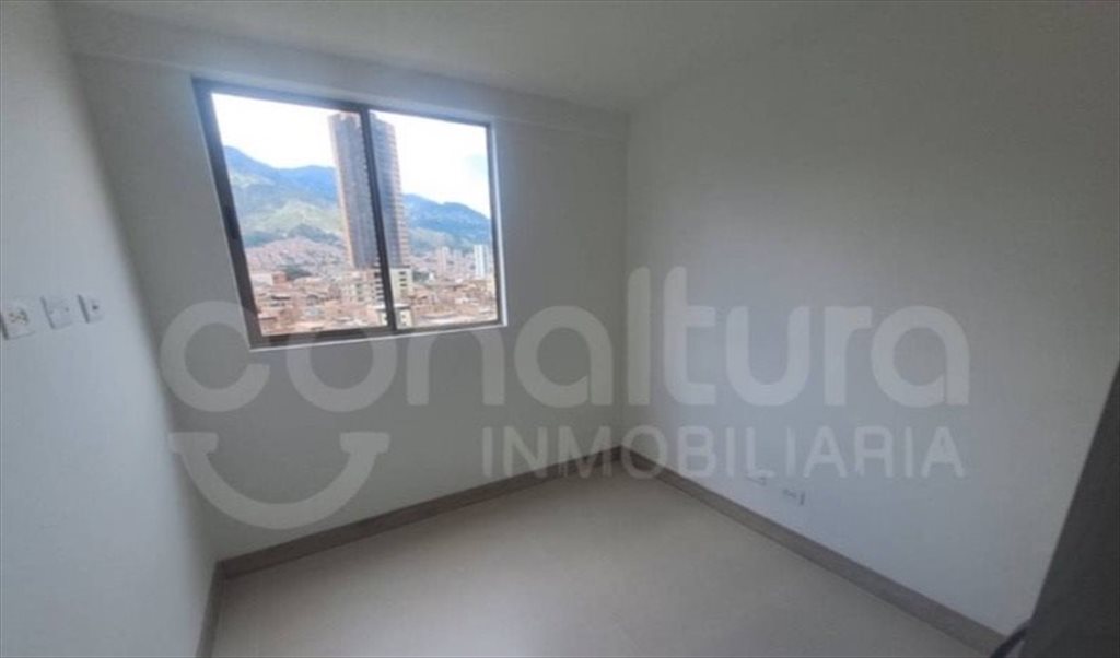 Habitacion en arriendo en Carrera 54, Bello - Buscamos roomie! | CompartoApto - Image 7