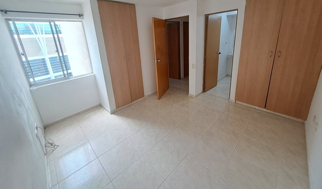 Habitacion en arriendo en Transversal 93, El Tejar - Arriendo Habitación Centro Comercial Cacique Zona | CompartoApto - Image 5