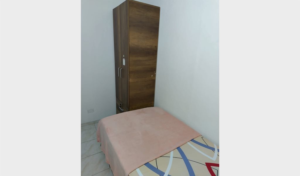 Habitacion en arriendo en UN Medellín, Medellín - alguilar la habitacion / Room for rent | CompartoApto - Image 5