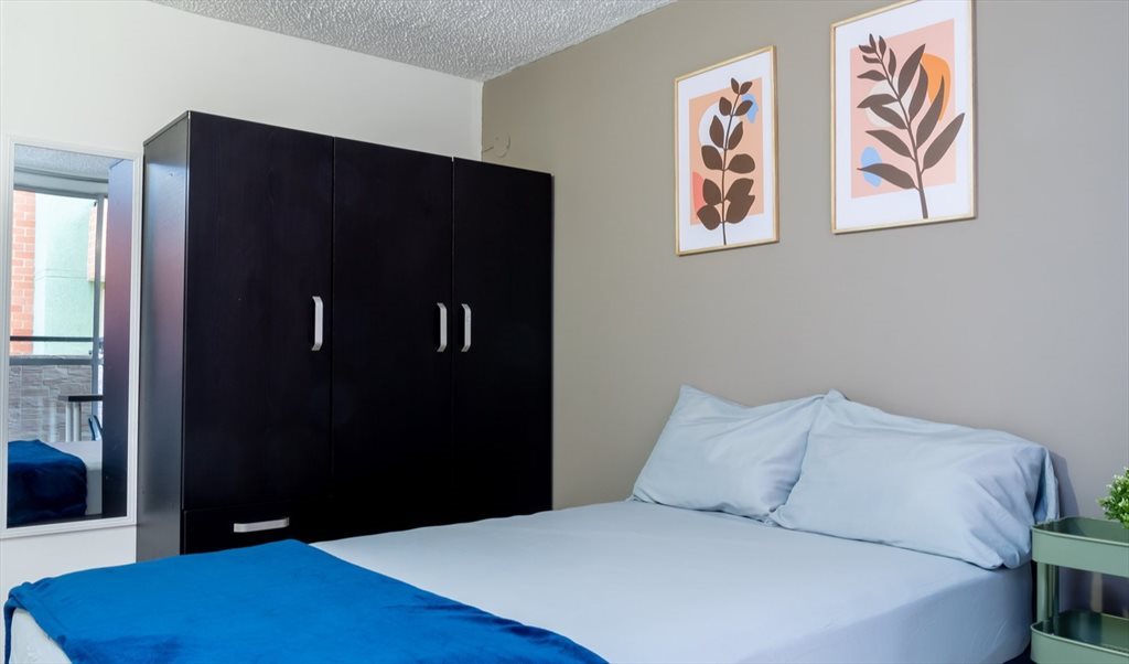 Habitacion en arriendo en Carrera 12, Zipaquira - Habitación 04 – Balcón privado – Baño compartido | CompartoApto - Image 2