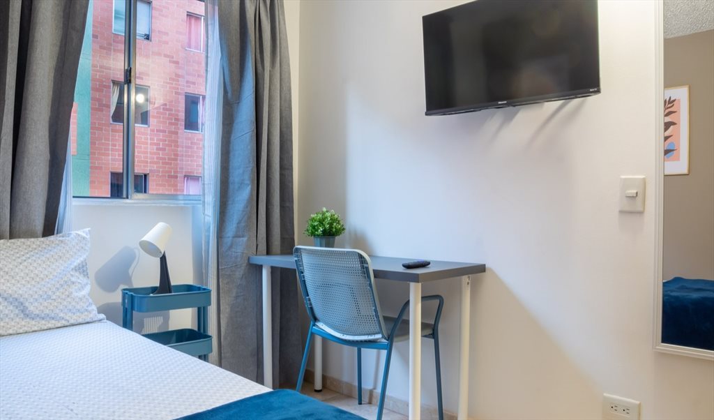 Habitacion en arriendo en Carrera 12, Zipaquira - Habitación 02 – Baño compartido (7.3 m²) | CompartoApto - Image 2