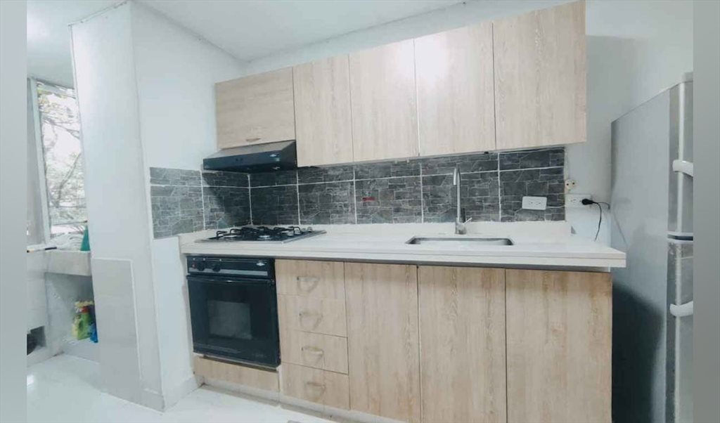 Habitacion en arriendo en Ciclorruta La Picacha, Conquistadores - Comparto apartamento en barrio Laureles Conquistadores | CompartoApto - Image 5