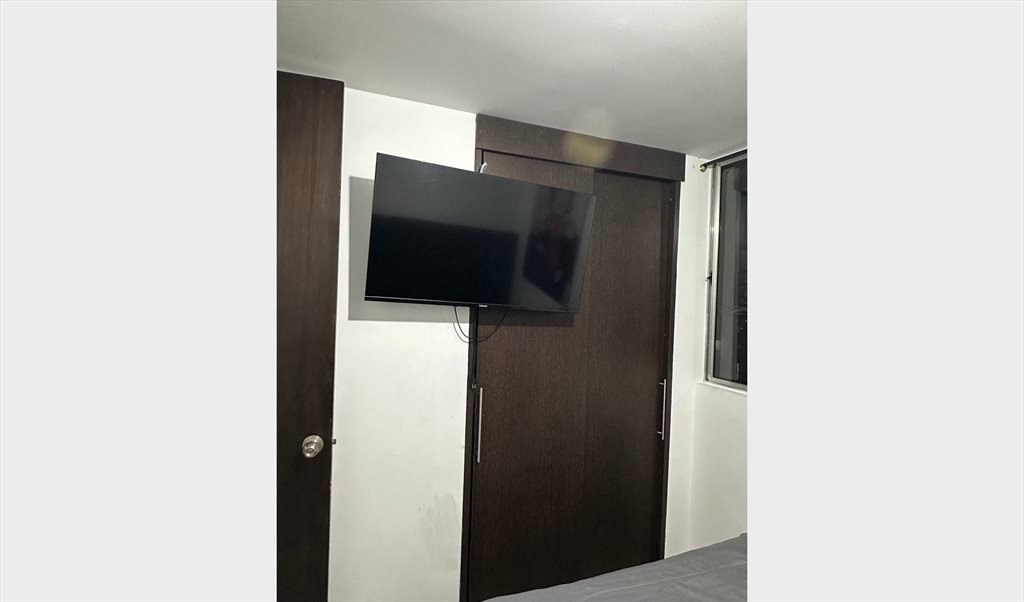 Habitacion en arriendo en Calle 9 Sur, La Hondonada - HABITACIÓN AMOBLADA-UNIDAD RESIDENCIAL | CompartoApto - Image 3