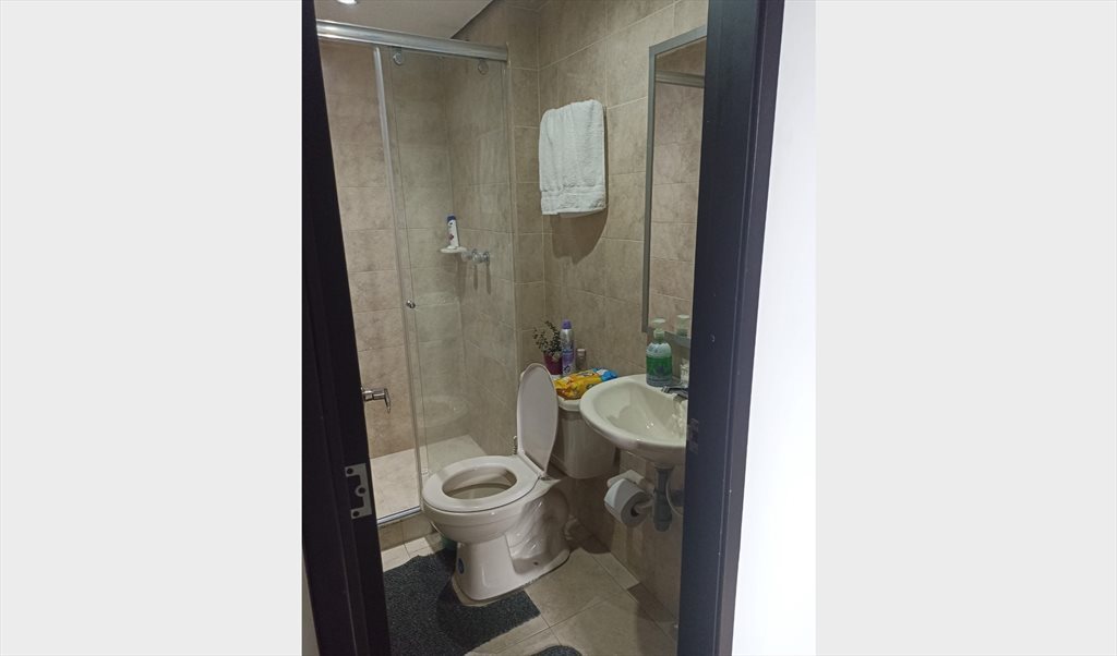 Habitacion en arriendo en Estación Marsella, Hipotecho - Se renta habitación cerca a transversal 86 | CompartoApto - Image 3