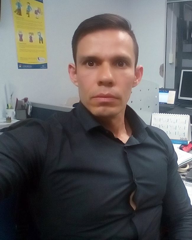 OSCAR EDUARDO - Profesional - Hombre - Bogotá - Image 1