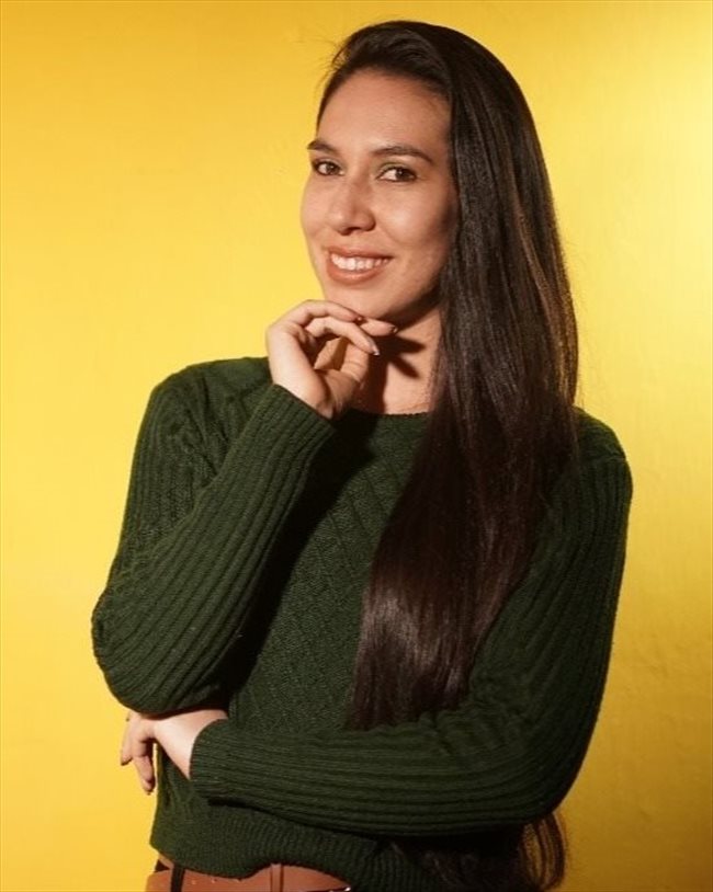 Laura Ramirez - Profesional - Mujer - Cota - Image 1