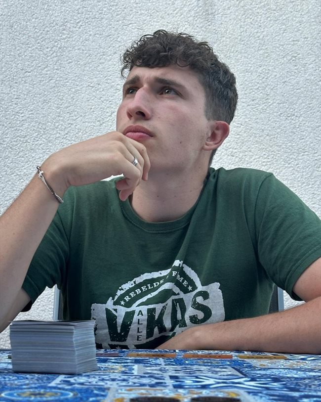 Felix - Estudiante - Hombre - Medellín - Image 1