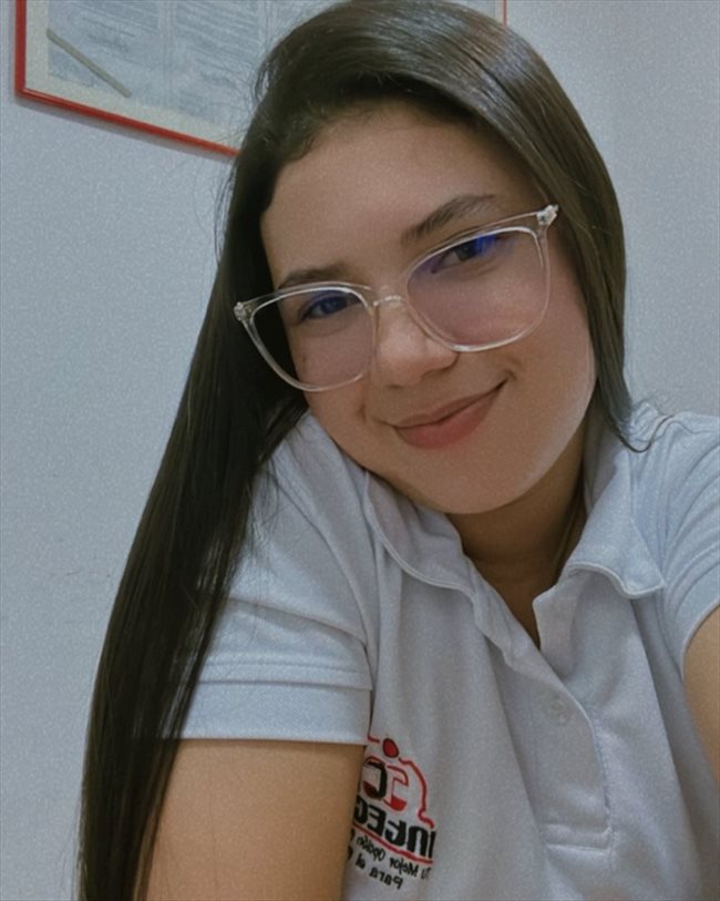 Maria - Profesional - Mujer - Medellín - Image 1