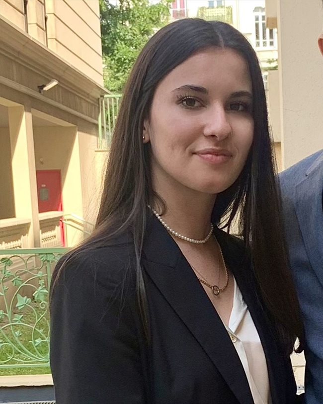 Emma - Estudiante - Mujer - Medellín - Image 1