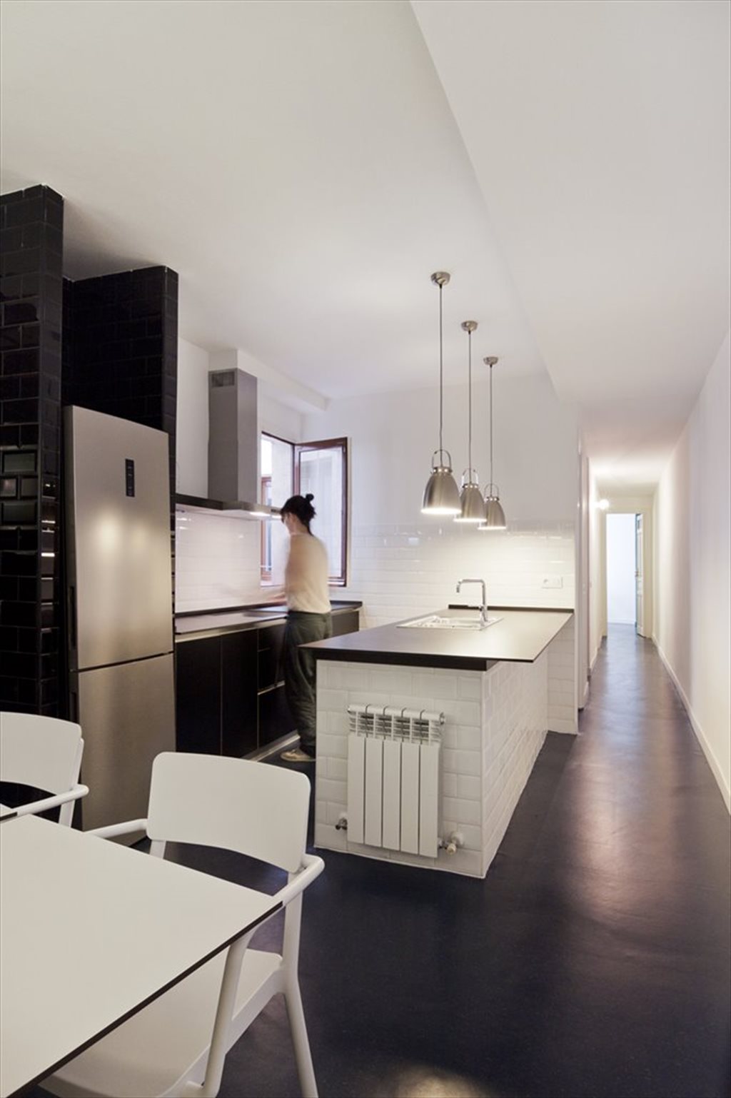 Piso Compartido en Calle de Alberto Aguilera, Centro - MODERNO PISO CON HABITACIONES CON BAÑO INDIVIDUAL | Roomgo - Image 5