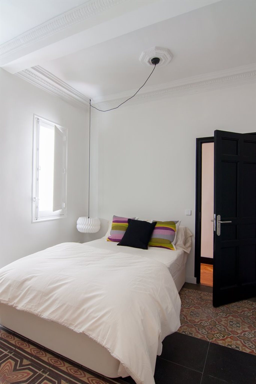 Piso Compartido en Calle de Andrés Mellado, Chamberí - MODERNO PISO CON HABITACIONES CON BAÑO INDIVIDUAL | Roomgo - Image 4