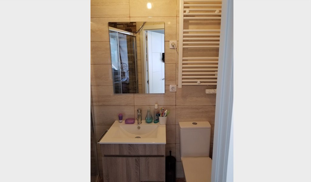 Piso Compartido en Calle Navío Argos, Sevilla - SEVILLA | Double Room in Sevilla (1 de Mayo) | Roomgo - Image 4