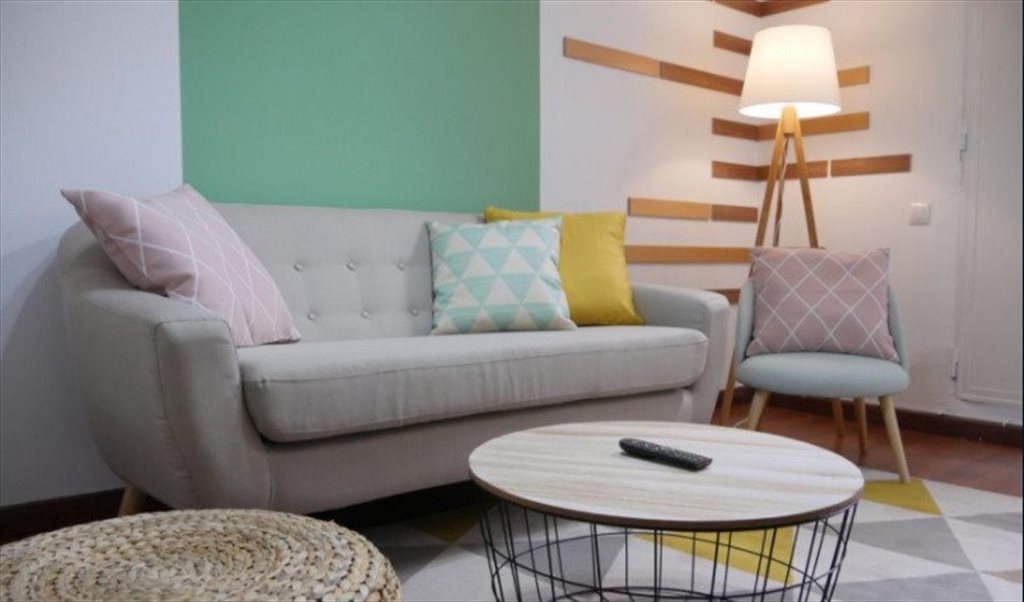 Piso Compartido en Ronda de Sant Pere, Barcelona - ¡Habitación interior en un piso reformado en el Eixample! RH15-R5 | Roomgo - Image 6