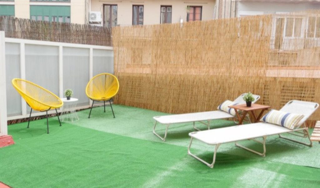 Piso Compartido en Ronda de Sant Pere, Barcelona - ¡Habitación interior en un piso reformado en el Eixample! RH15-R5 | Roomgo - Image 7