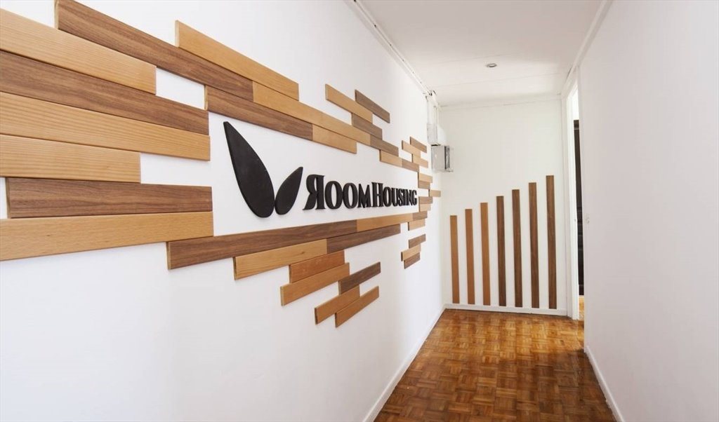 Piso Compartido en Carrer Gran de Gràcia, Barcelona - ¡Habitación doble en un piso reformado en Gracia! RH17-R2 | Roomgo - Image 8