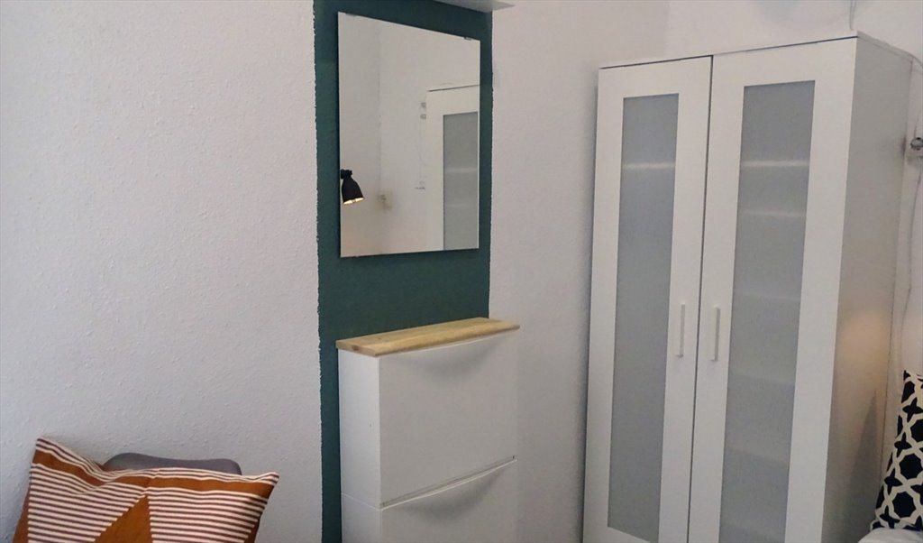 Piso Compartido en Carrer Gran de Gràcia, Barcelona - ¡Habitación individual en un piso recién reformado en Gracia! RH18-R1 | Roomgo - Image 3