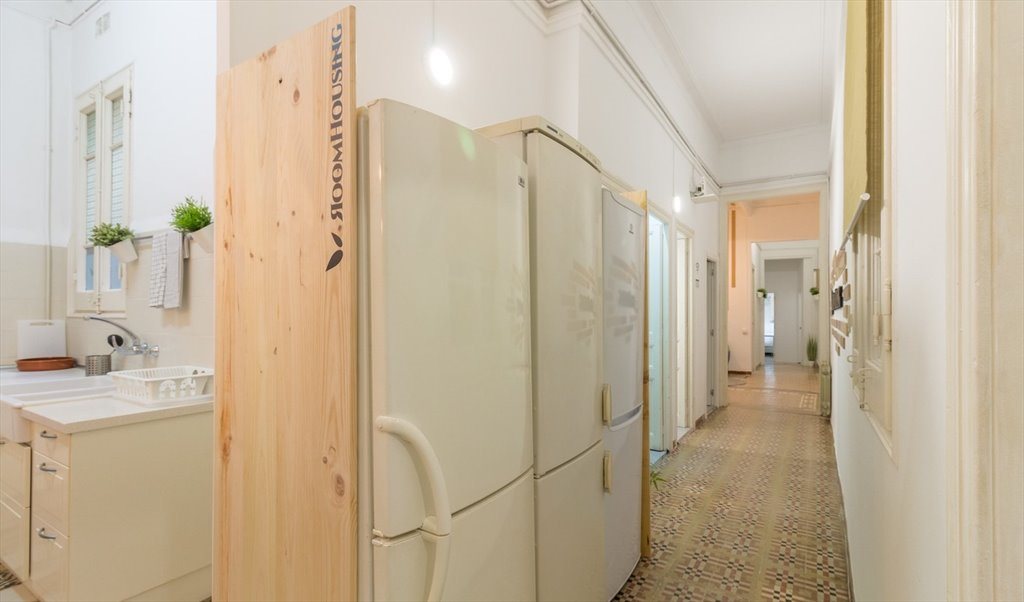 Piso Compartido en Carrer Gran de Gràcia, Barcelona - RH8A-R8 Habitación doble en Gràcia | Roomgo - Image 7